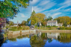 Improved Property Values and Lasting Security: The Benefits of a Seawall Installation for Ponds